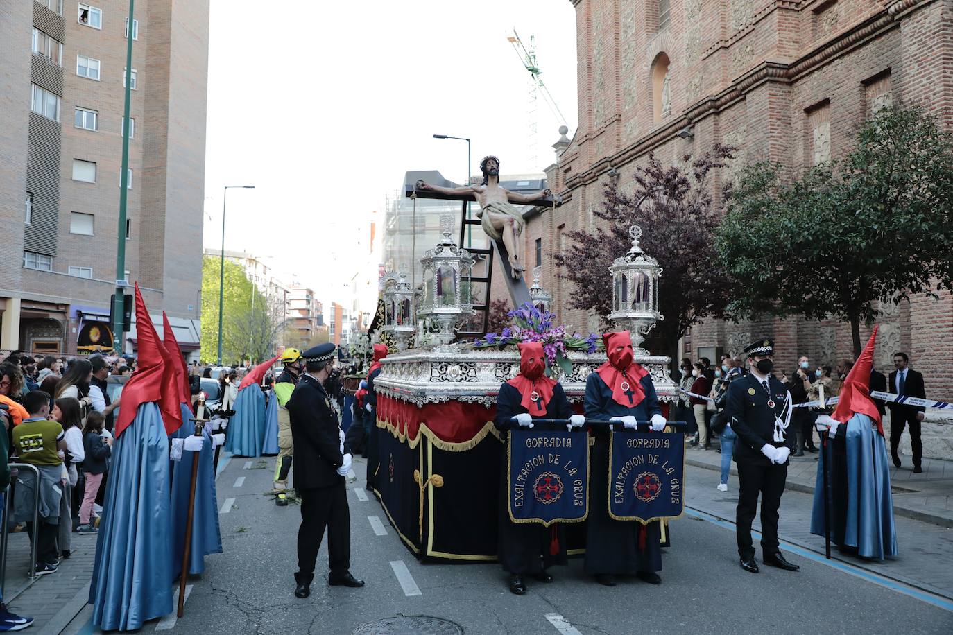 Fotos: Procesión de la Exaltación de la Luz en Valladolid (1/2)