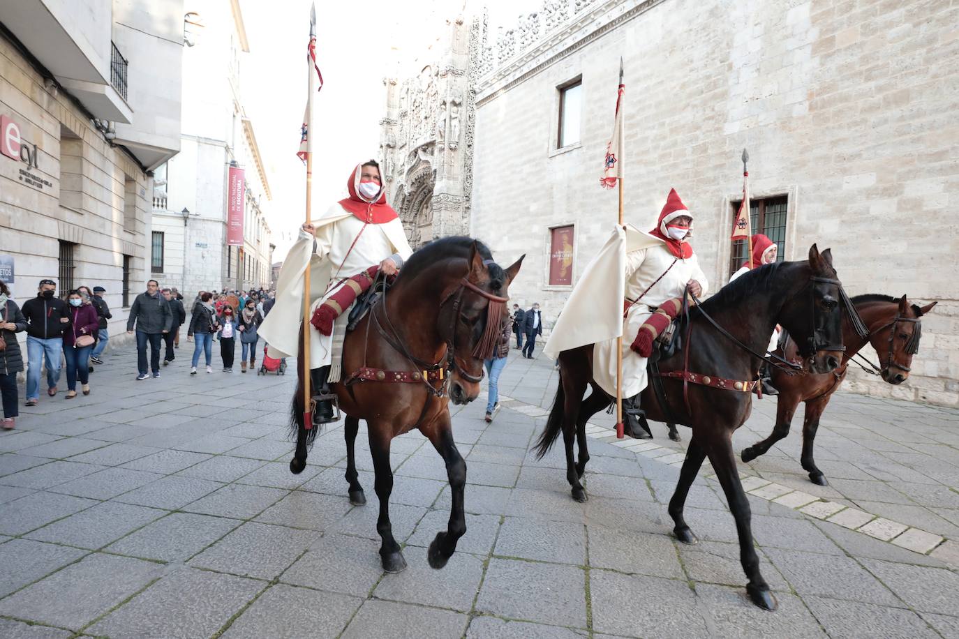 Fotos: El Pregón de las Siete Palabras regresa a valladolid (1/2)