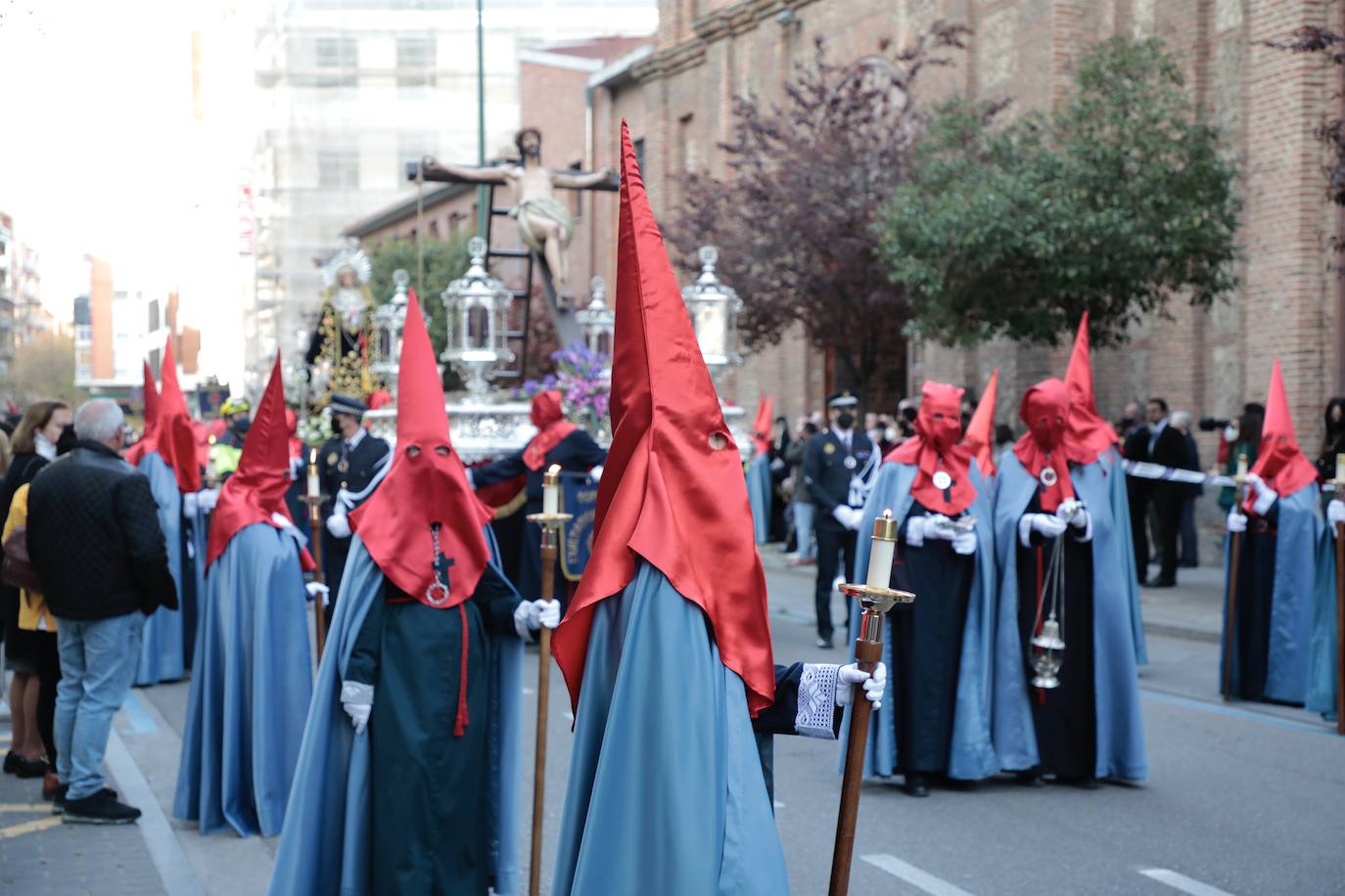 Fotos: Procesión de la Exaltación de la Luz en Valladolid (2/2)
