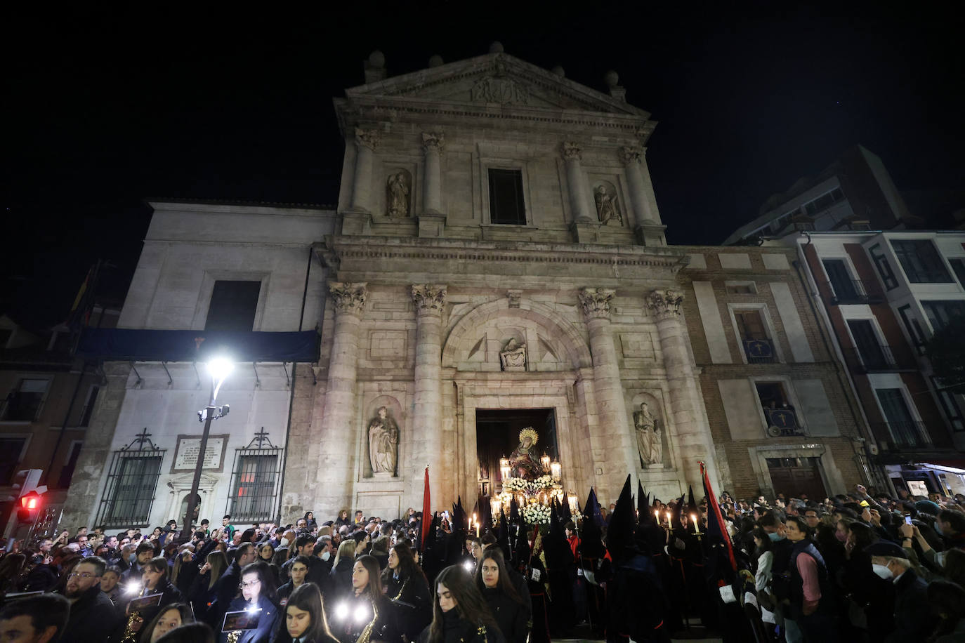 Fotos: Procesión De Regla de la Ilustre cofradía Penitencial de Nuestra Señora de las Angustias-Sacrificio y Penitencia