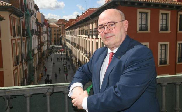 Pedro J. Muñoz: «Hay imágenes que no pegan en la Semana Santa de Valladolid. ¡Lo ve cualquiera!»