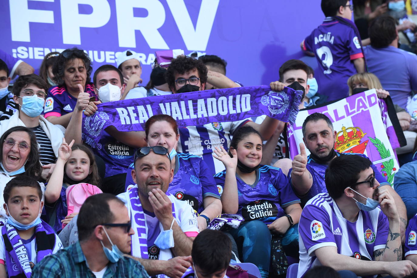 Fotos: Búscate en la grada del Real Valladolid-Almería (4/9)