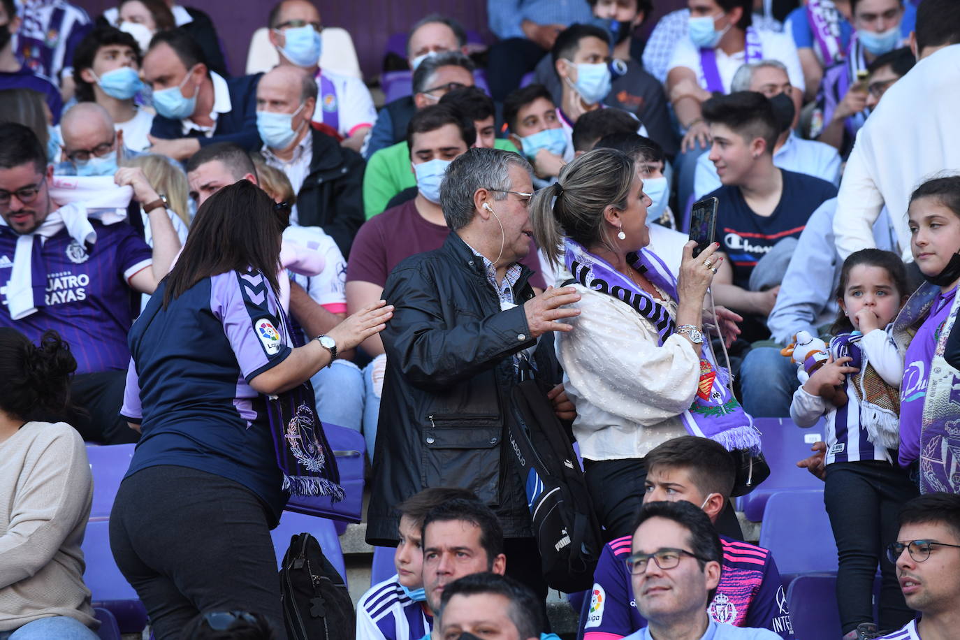 Fotos: Búscate en la grada del Real Valladolid-Almería (5/9)