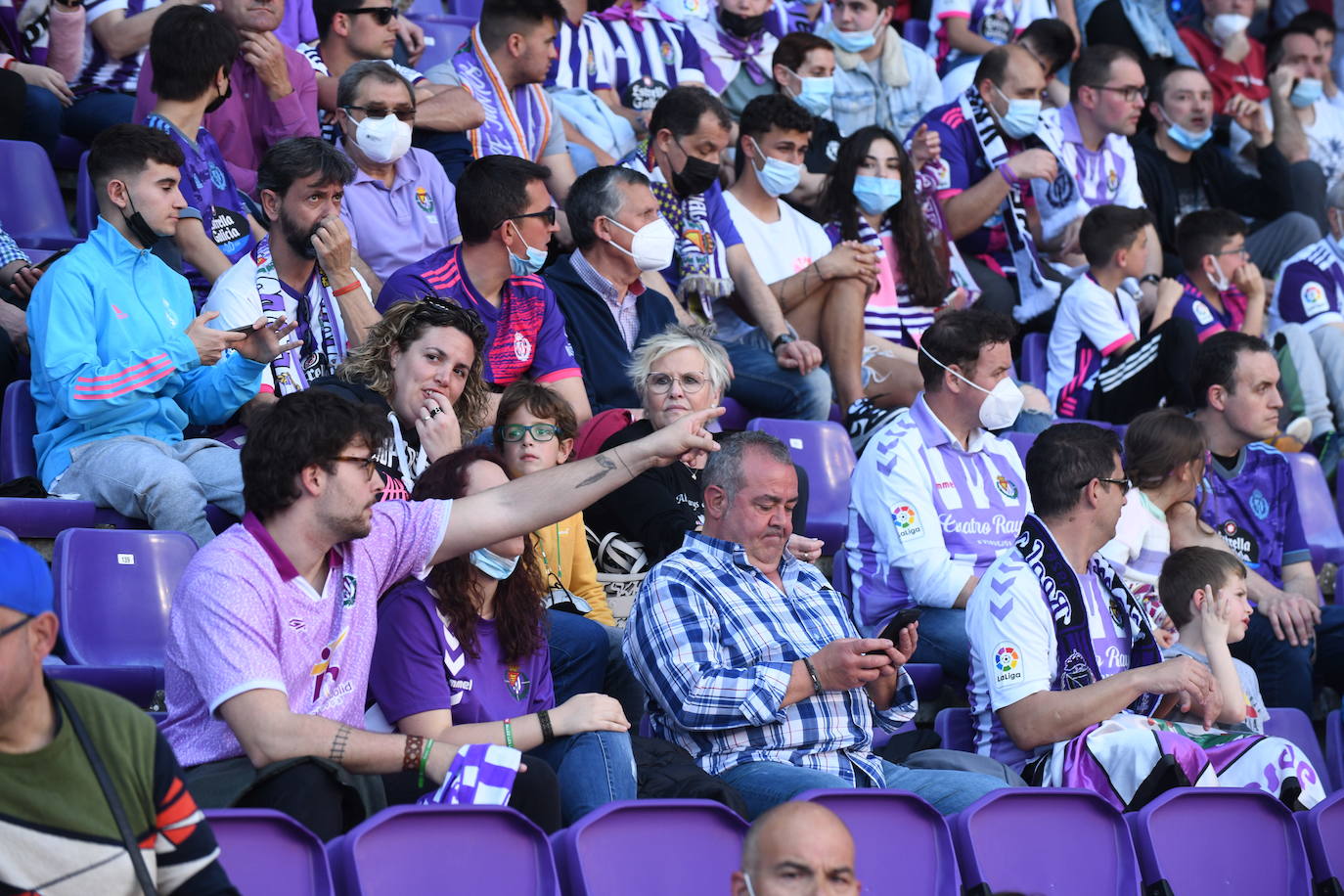 Fotos: Búscate en la grada del Real Valladolid-Almería (8/9)