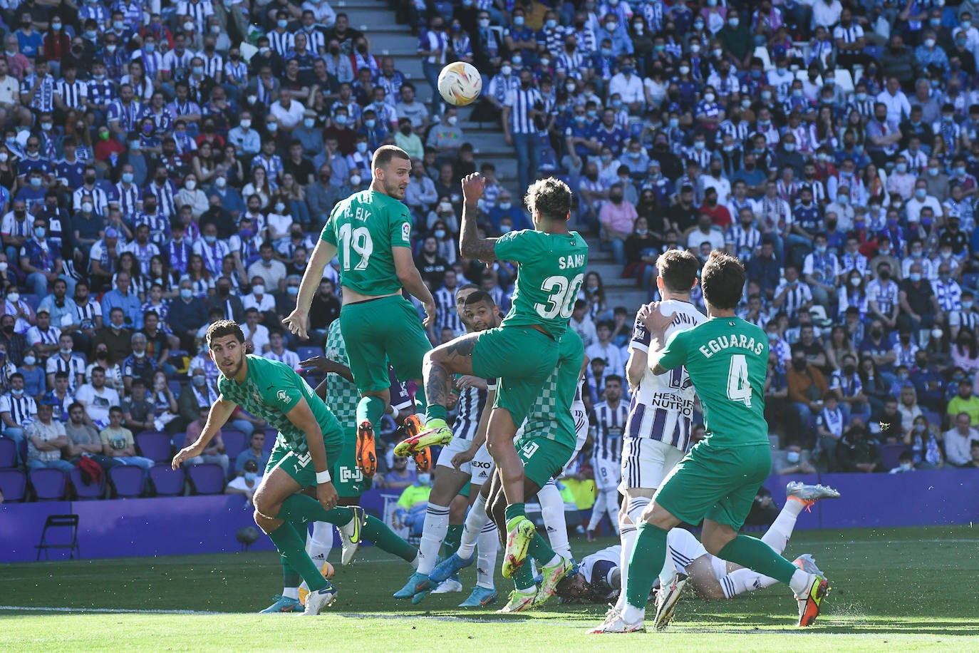 Partido entre el Valladolid y el Almería disputado en el José Zorrilla.