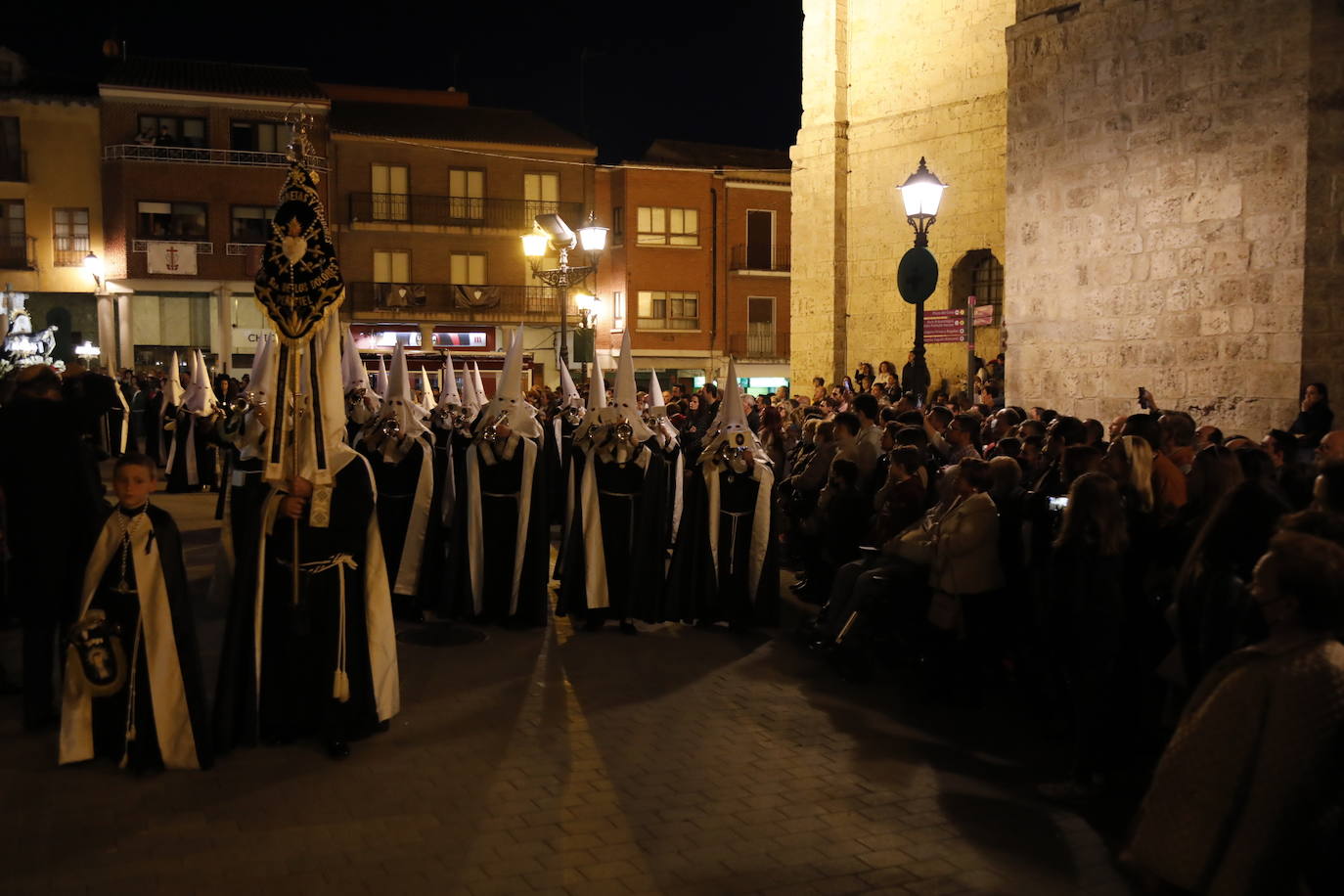 Fotos: Procesión General del Viernes Santo en Peñafiel (4/5)