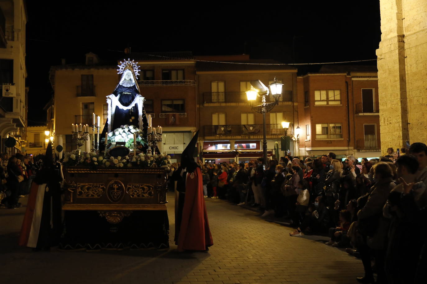Fotos: Procesión General del Viernes Santo en Peñafiel (4/5)