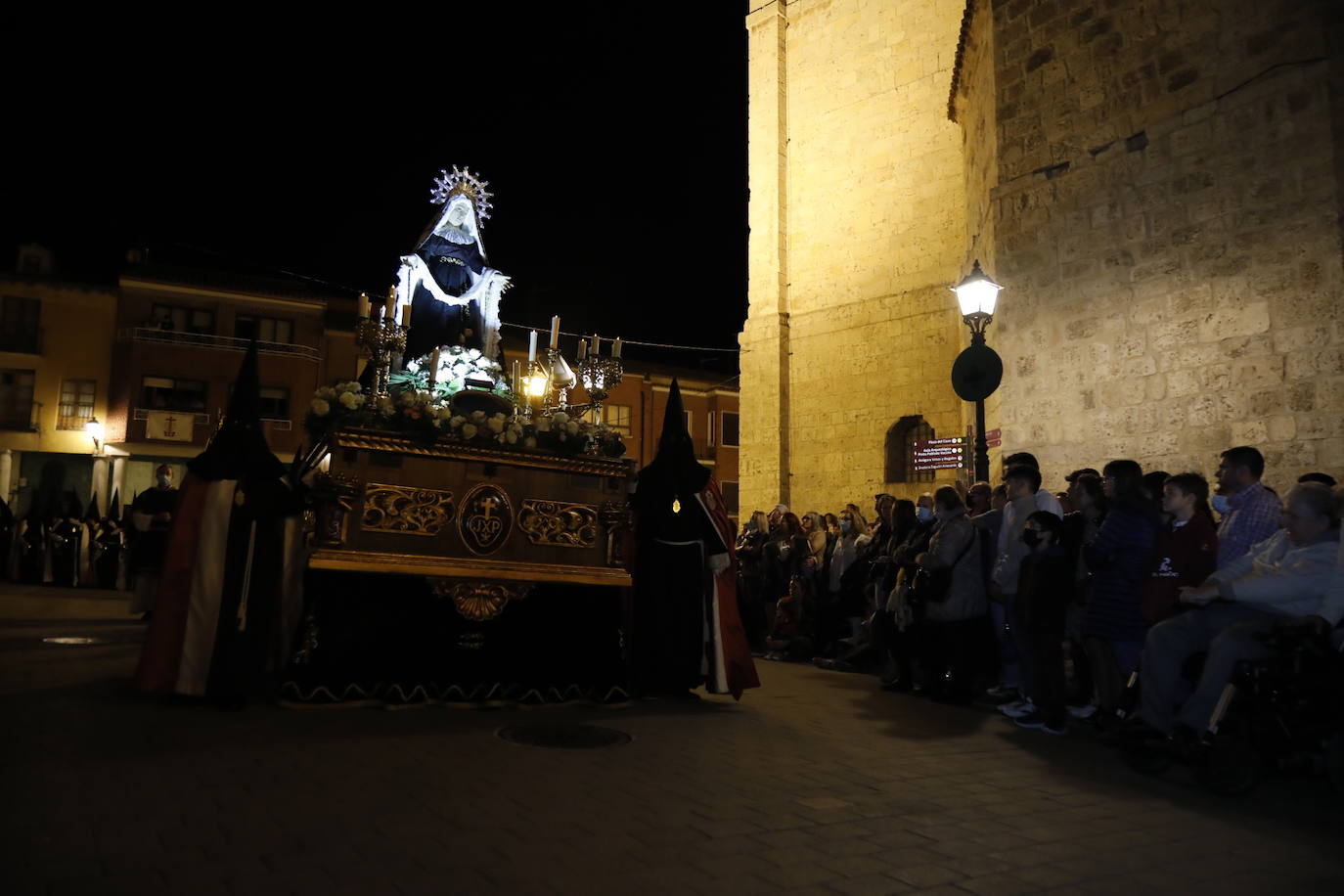 Fotos: Procesión General del Viernes Santo en Peñafiel (4/5)