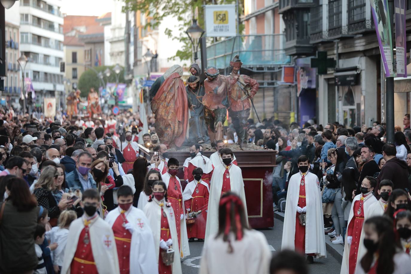 Fotos: Procesión General de la Sagrada Pasión del Cristo Redentor (5/7)