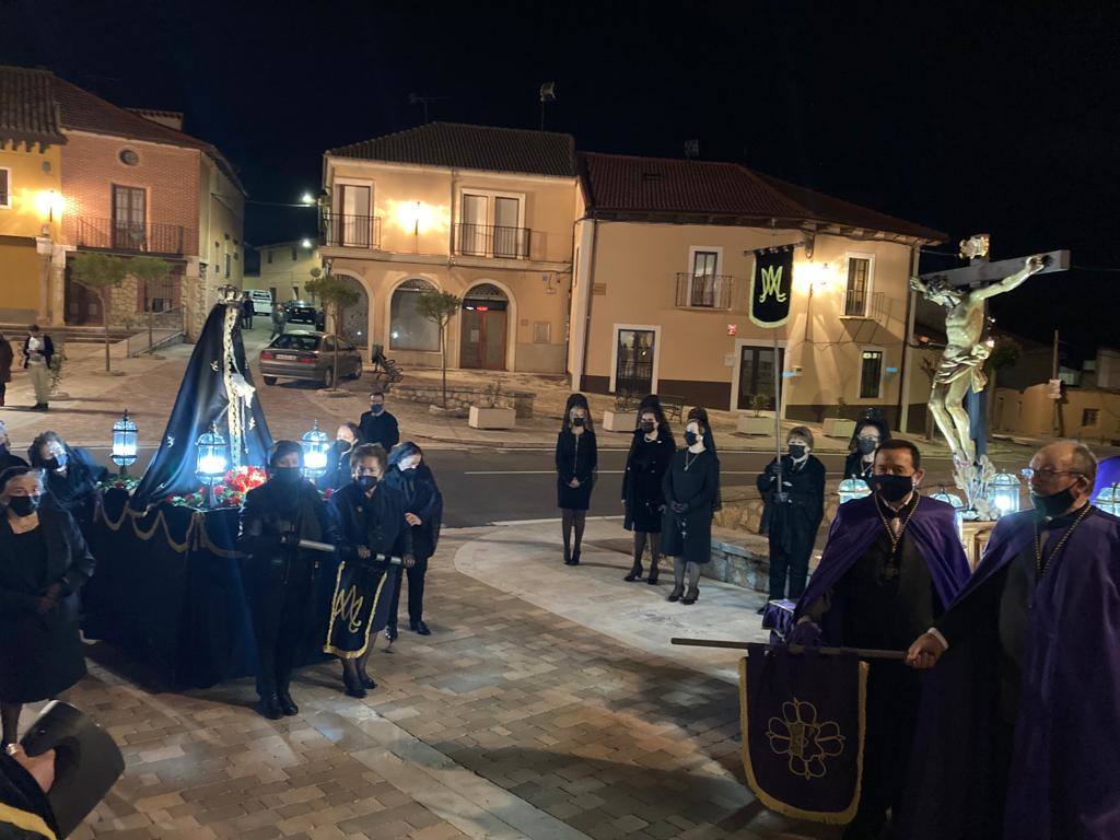 Fotos: Procesión del Santo Entierro de Torrelobatón