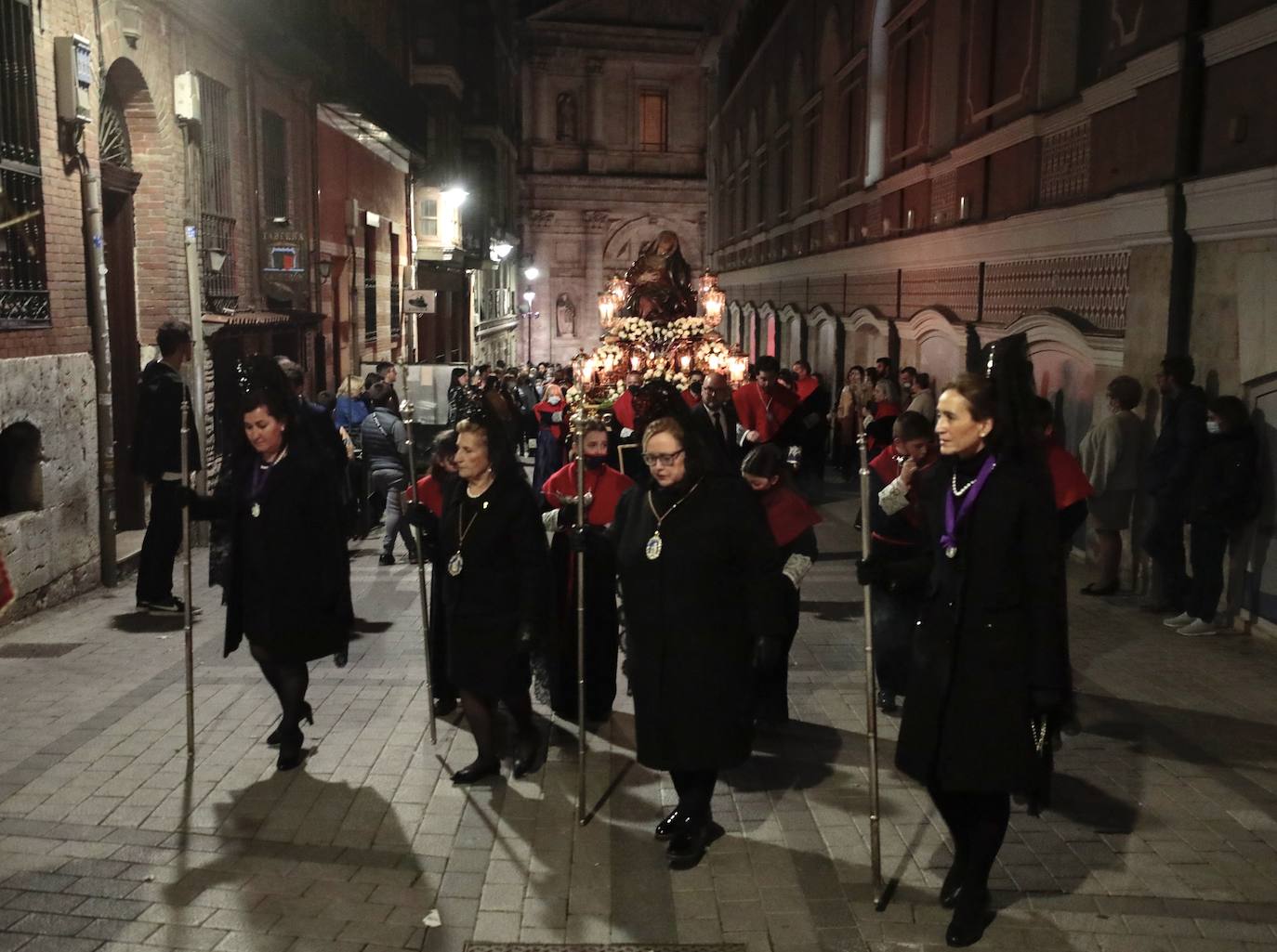 Fotos: Procesión de la Soledad en Valladolid