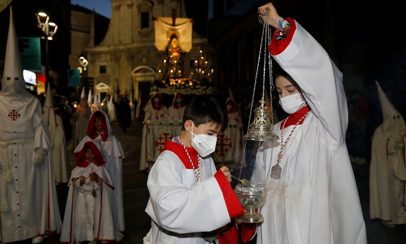 Fotos: Viernes Santo: Procesión del Santo Entierro