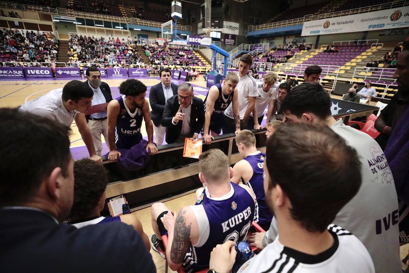 Partido entre el UEMC Real Valladolid y el Juaristi. 