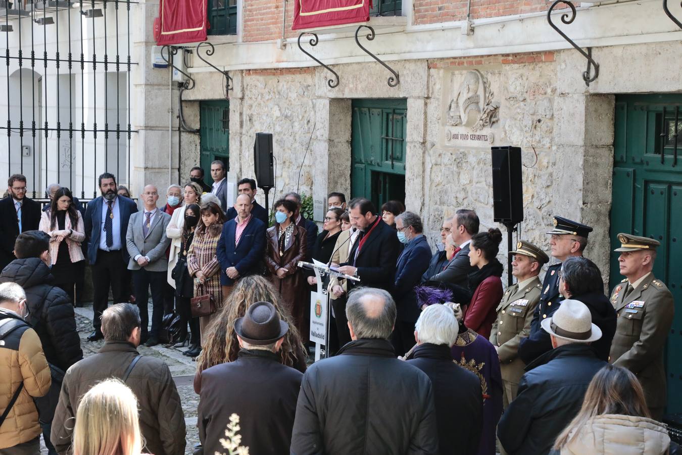 Fotos: Homenaje a Cervantes en su casa de Valladolid