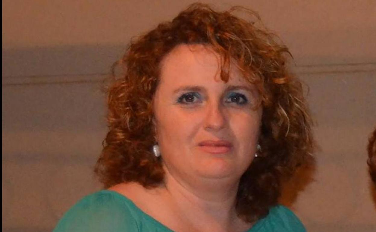 María del Carmen Álvarez.