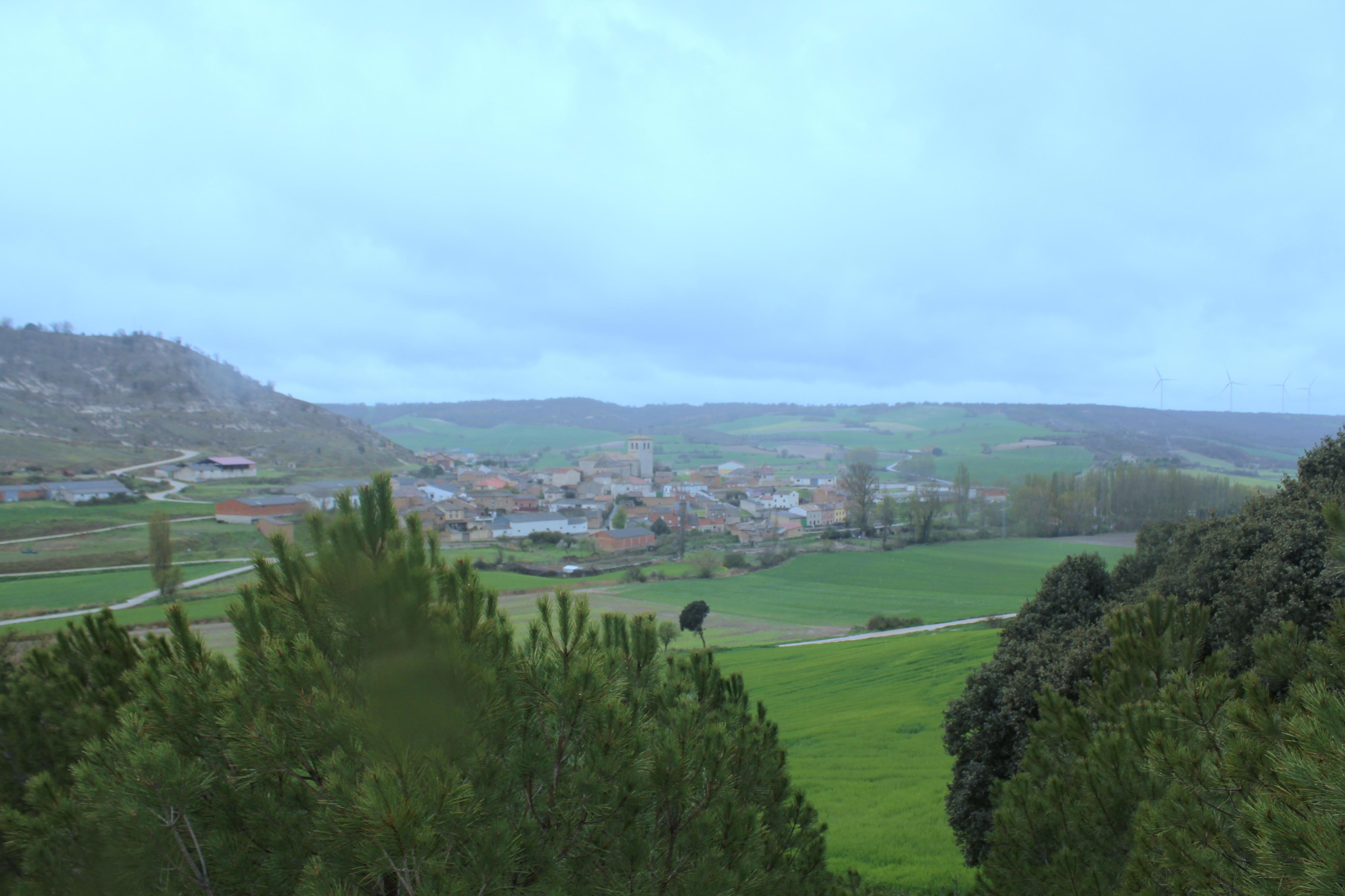 Coincidiendo con el Día del Libro y la Fiesta de Castilla y León, Valdecañas de Cerrato inauguró el Mirador Miguel Delibes