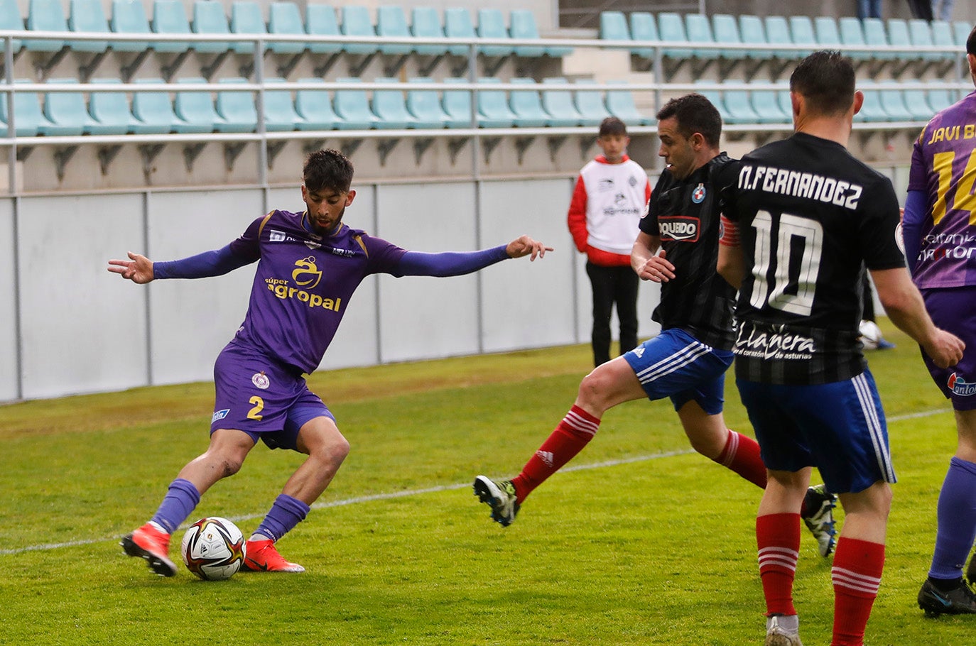 Palencia Cristo Atlético 2 - 0 UD Llanera