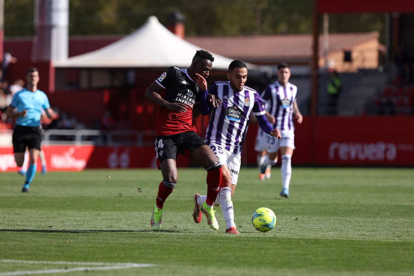 Fotos: Mirandés 0-1 Real Valladolid (2/2)