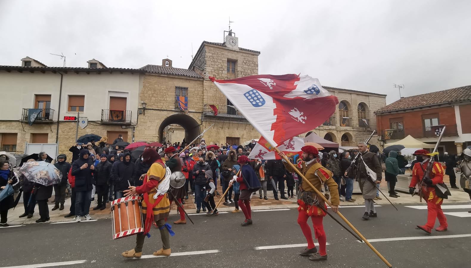 Fotos: Mercado comunero de Torrelobatón