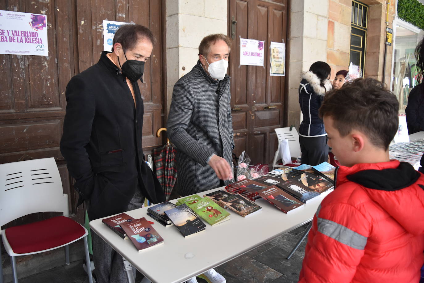 Fotos: Aguilar de Campoo se suma al Día del Libro