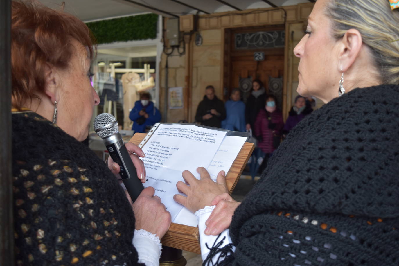 Fotos: Aguilar de Campoo se suma al Día del Libro