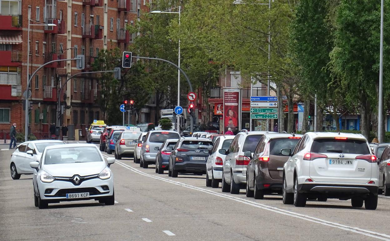 Retenciones en General Shelly en sentido a la avenida de Segovia. 