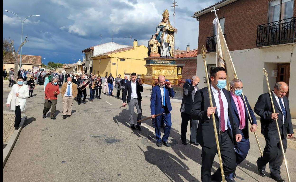 Procesión en Mayorga en honor a Santo Toribio, este miércoles.