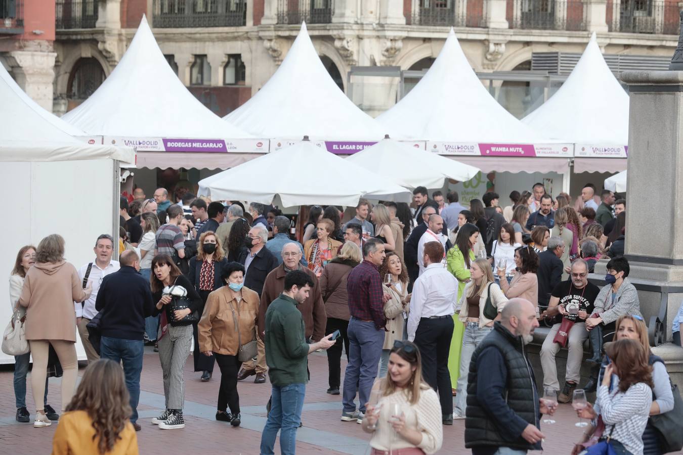 Fotos: Inauguración del evento &#039;Valladolid. Plaza Mayor del Vino&#039; (1/2)