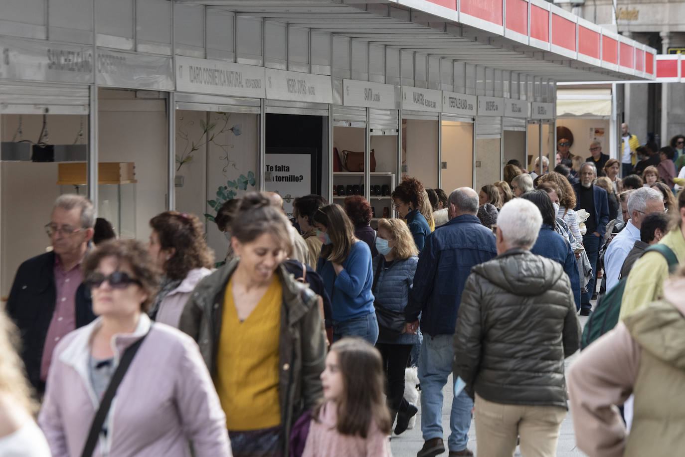 Primer día de la Feria de Artesanía de Segovia.
