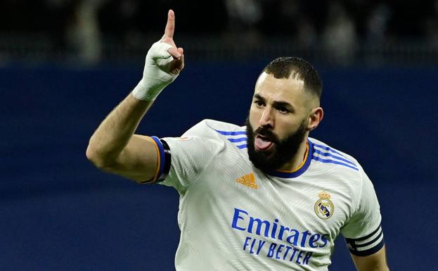 Benzema celebra un gol ante el Atlético. 