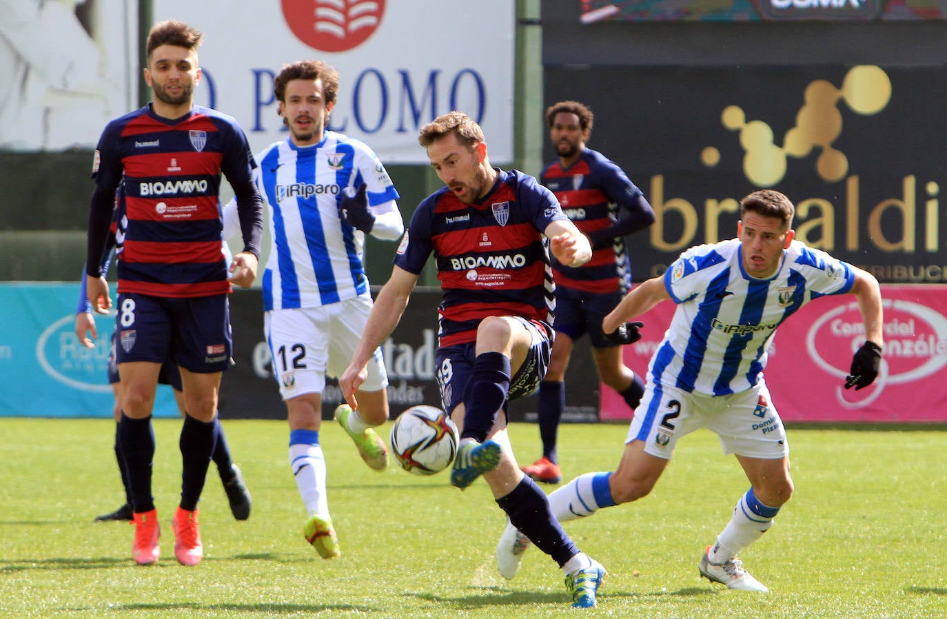 Dani Arribas, durante uno de los últimos partidos en La Albuera.