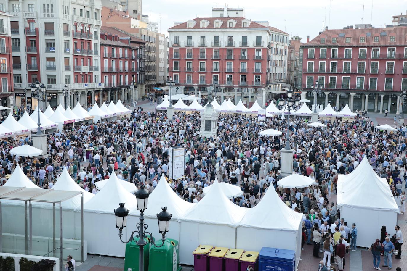 Tercera jornada de Valladolid. Plaza Mayor del Vino. 