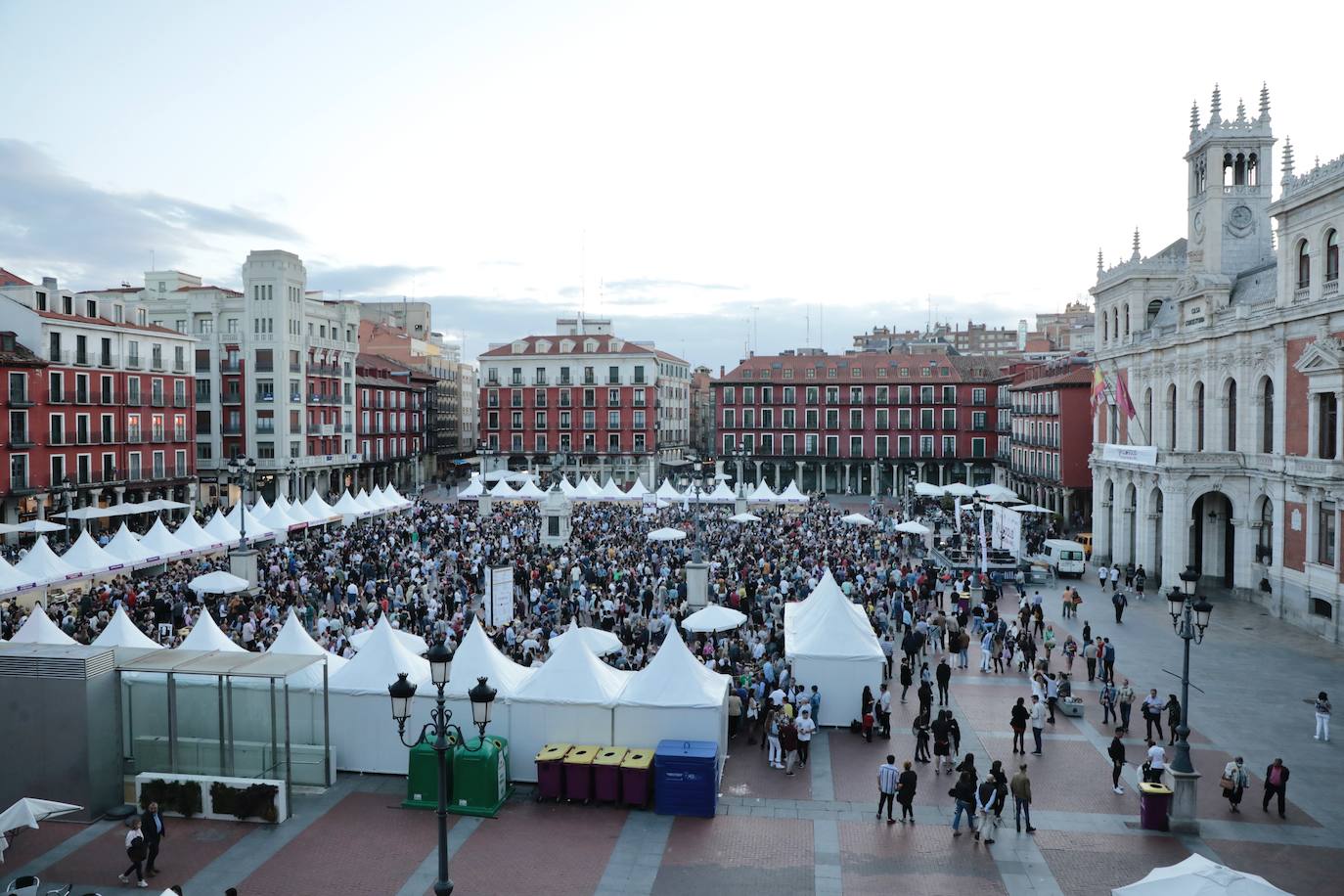 Tercera jornada de Valladolid. Plaza Mayor del Vino. 