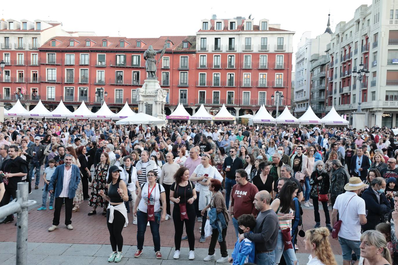 Tercera jornada de Plaza Mayor del Vino. 