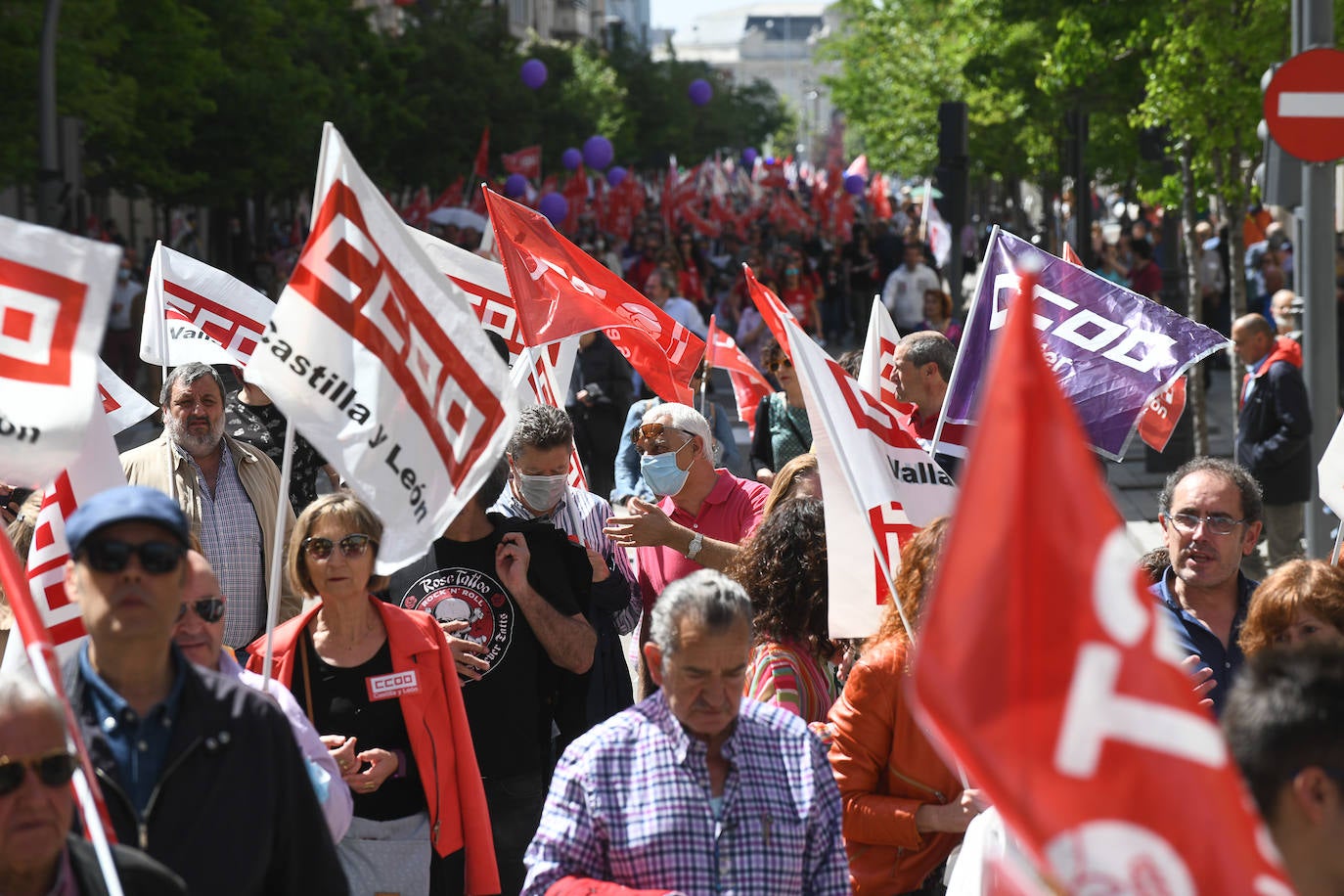 Fotos: Manifestación del 1º de Mayo por las calles de Valladolid (2/2)