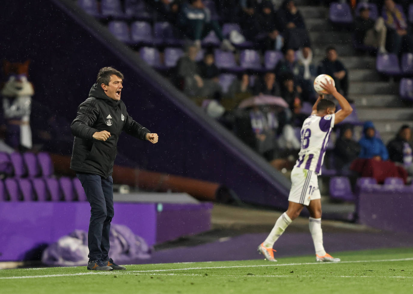 Las imágenes del encuentro entre el Real Valladolid y la Real Sociedad. 