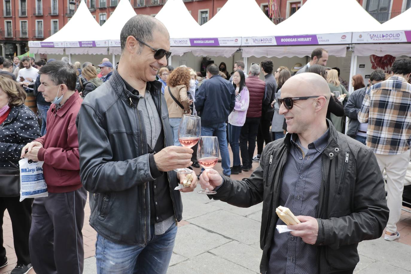 La jornada del lunes en la Plaza Mayor del Vino. 