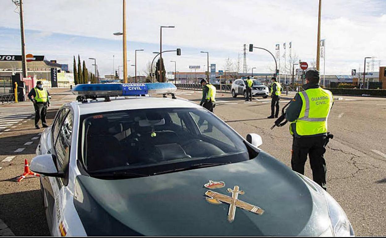 Control preventivo de la Guardia Civil. 