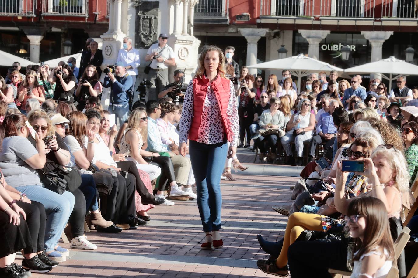 Fotos: Desfile de moda del comercio local de Valladolid (2/2)