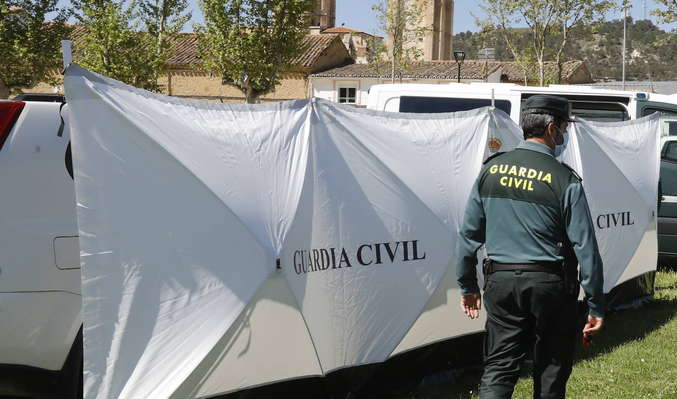Los alumnos disfrutan con el material y los vehículos que utiliza la Guardia Civil en su cometido