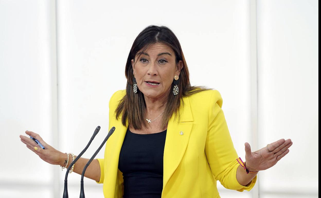 Ana Sánchez, secretaria de Organización del PSOE de Castilla y León, durante la rueda de prensa. 