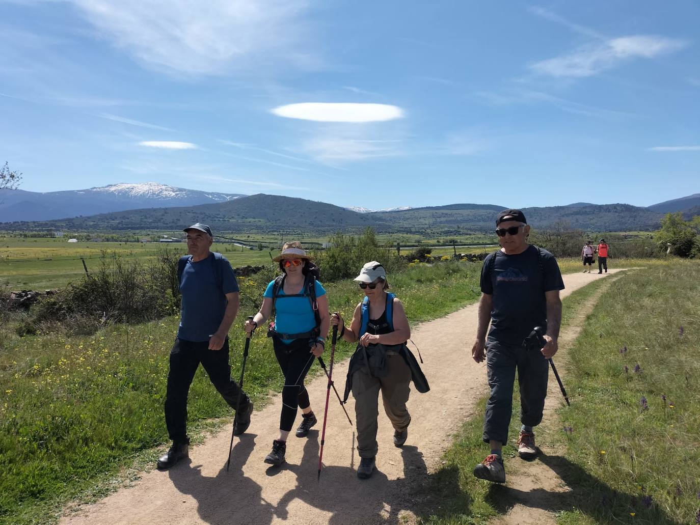 Participantes en la primera ruta para promocionar el Camino de Santiago en la provincia de Segovia.
