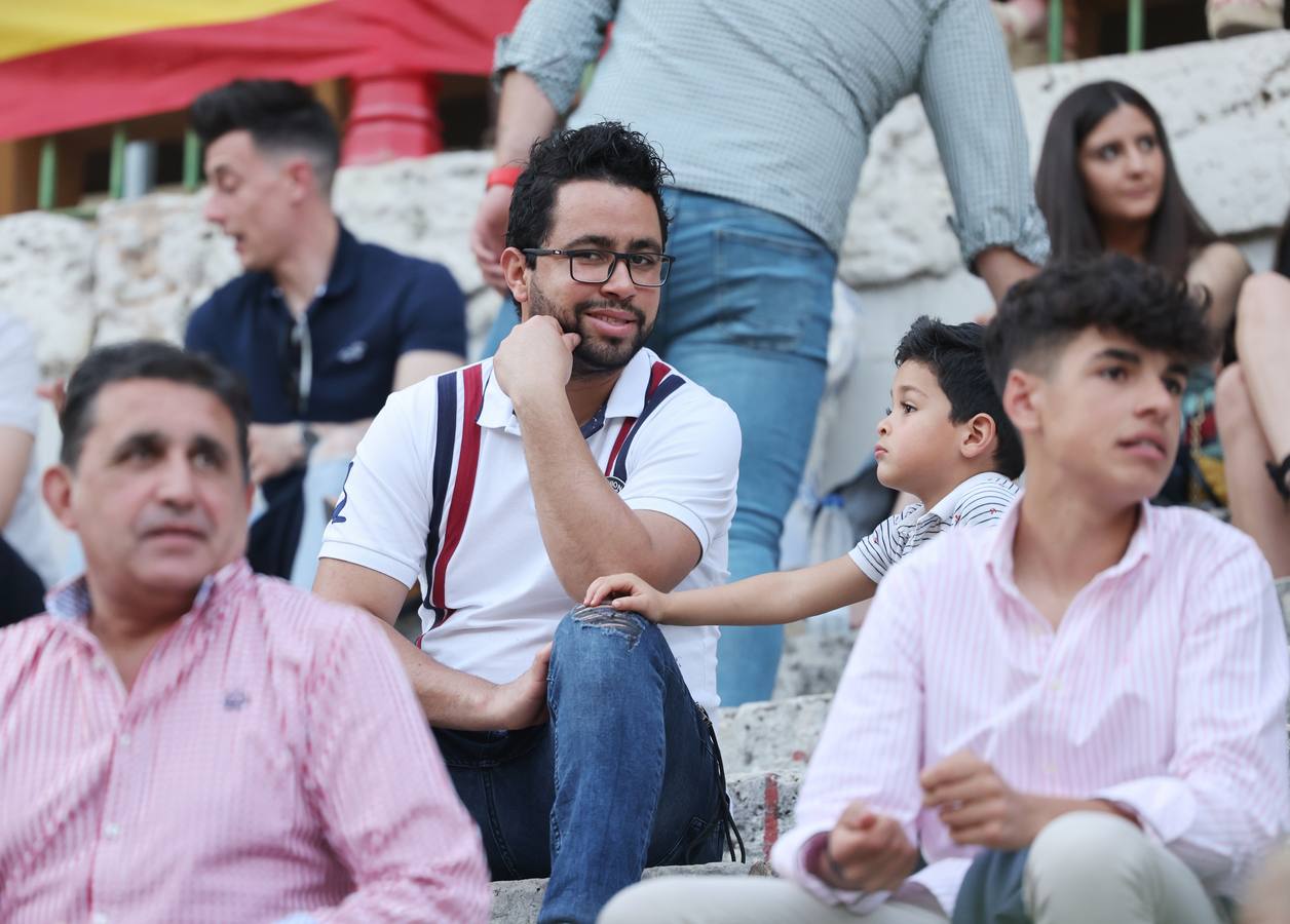 Fotos: Ambiente en la plaza de toros de Valladolid durante el concurso de cortes