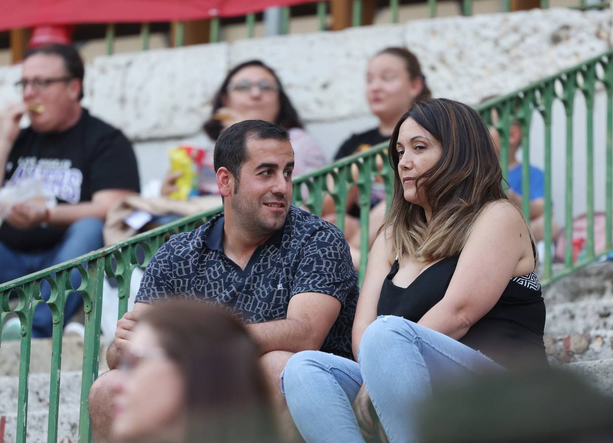 Fotos: Ambiente en la plaza de toros de Valladolid durante el concurso de cortes