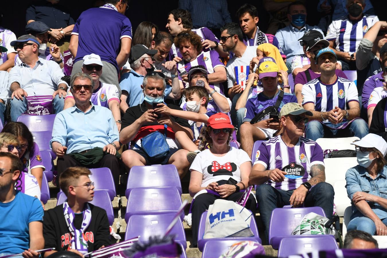 Fotos: Búscate en la grada del Zorrilla (1/6)