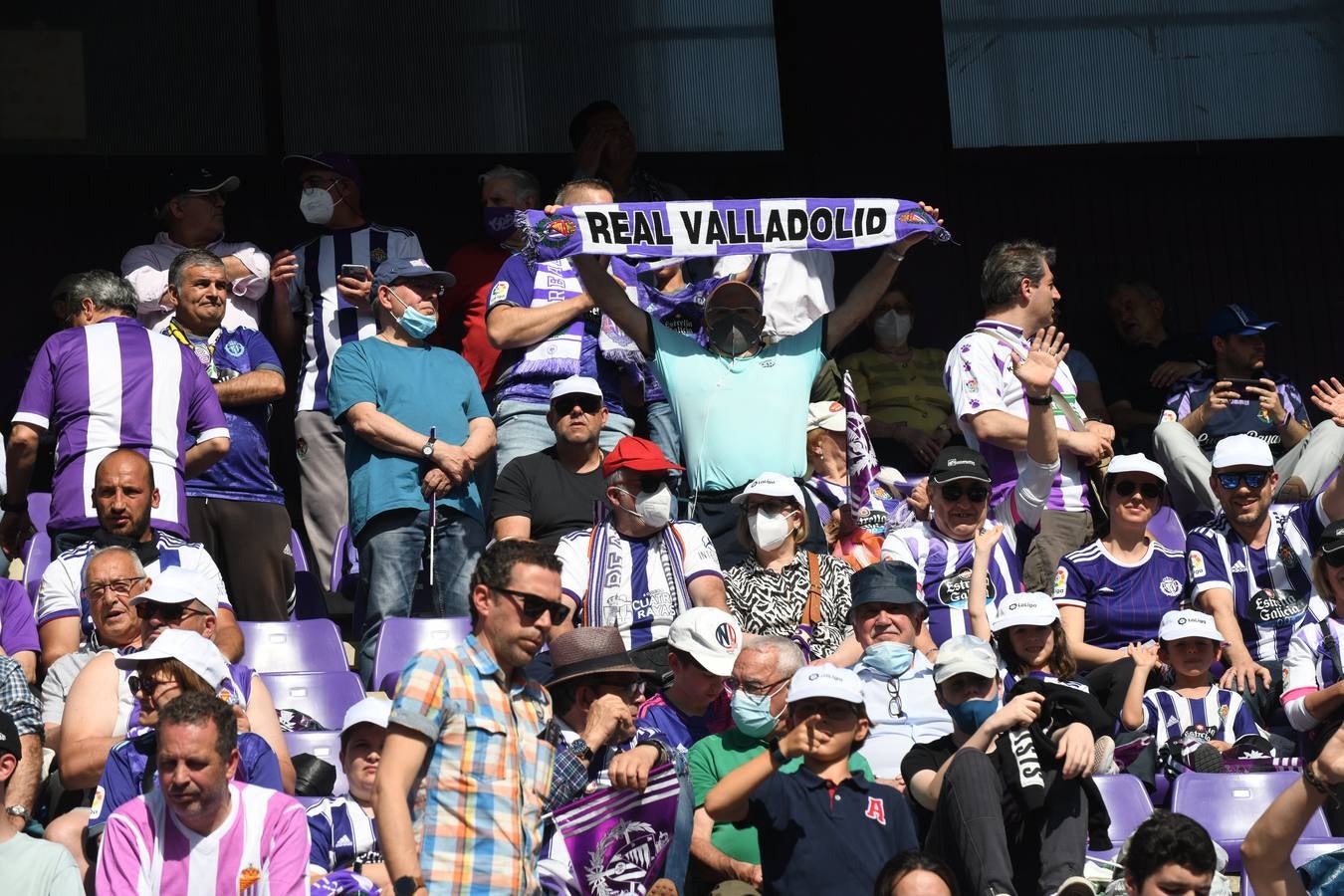 Fotos: Búscate en la grada del Zorrilla (1/6)