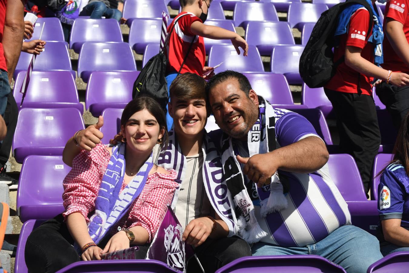 Fotos: Búscate en la grada del Zorrilla (2/6)