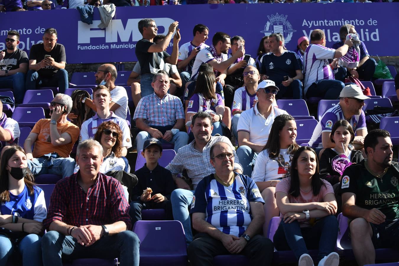 Fotos: Búscate en la grada del Zorrilla (3/6)