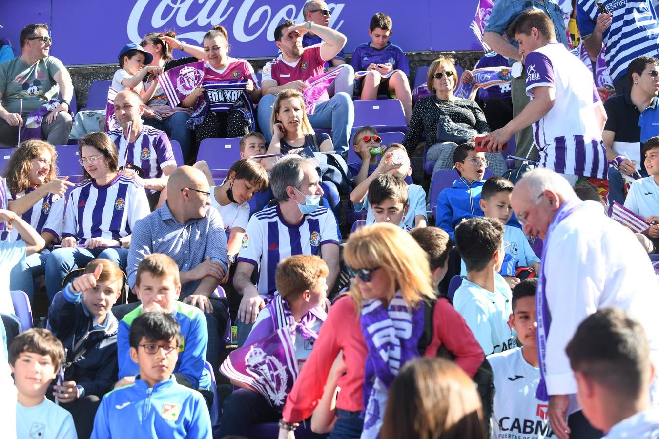 Fotos: Búscate en la grada del Zorrilla (3/6)