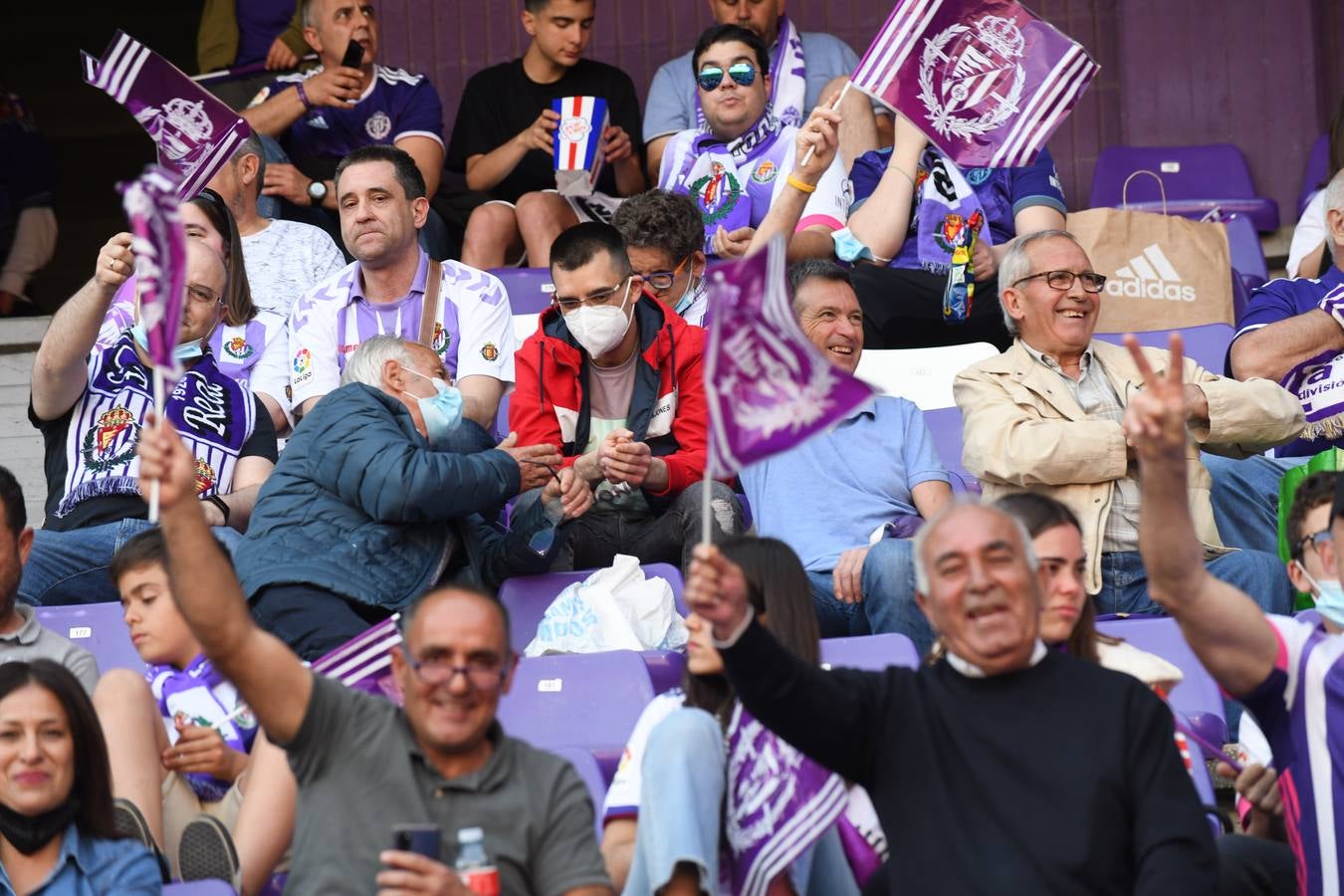 Fotos: Búscate en la grada del Zorrilla (4/6)